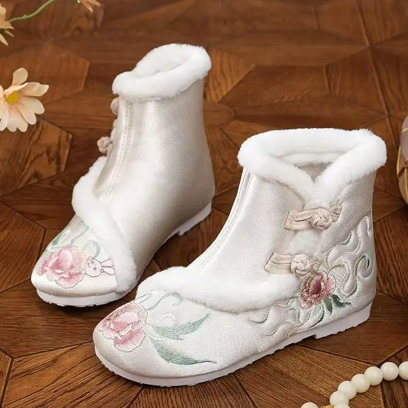 Hiver nouvelles femmes semelle plate brodé cheville coton bottes semelle souple antidérapant Style ethnique en peluche garder au chaud sans lacet bottes de neige