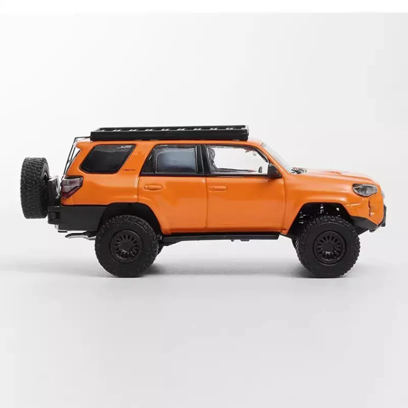 

GCD Diecast 1:64 Scale Off-road Modified Version Alloy Simulation Car Model with Accessories Collection Souvenir Ornaments Gift