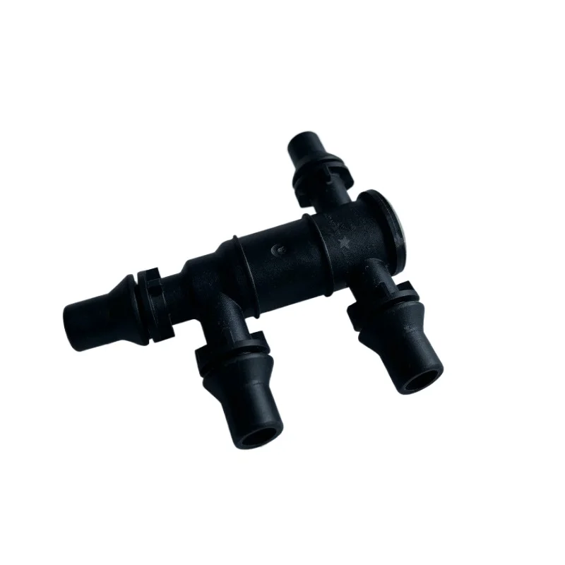 

Low Temperature Cut-off Valve Coolant Water Pipe Tee Joint for Mercedes Benz GLC260 C180 C200 E260 E300