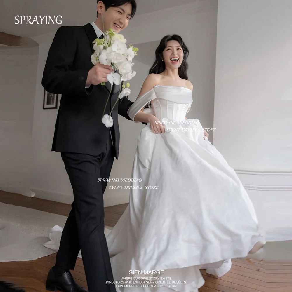 

SPRAYING Simple A Line Satin Wedding Dress Korea Photo Shoot Off Shoulder Floor Length Bridal Gowns Corset Back 웨딩드레스 Customized