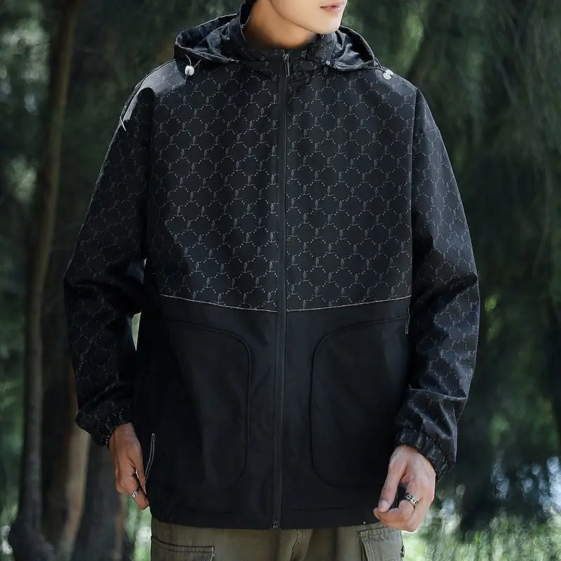 

Spring and Autumn Men's Trend Loose Casual Hooded Fashion Versatile Jacket Men's Clothing