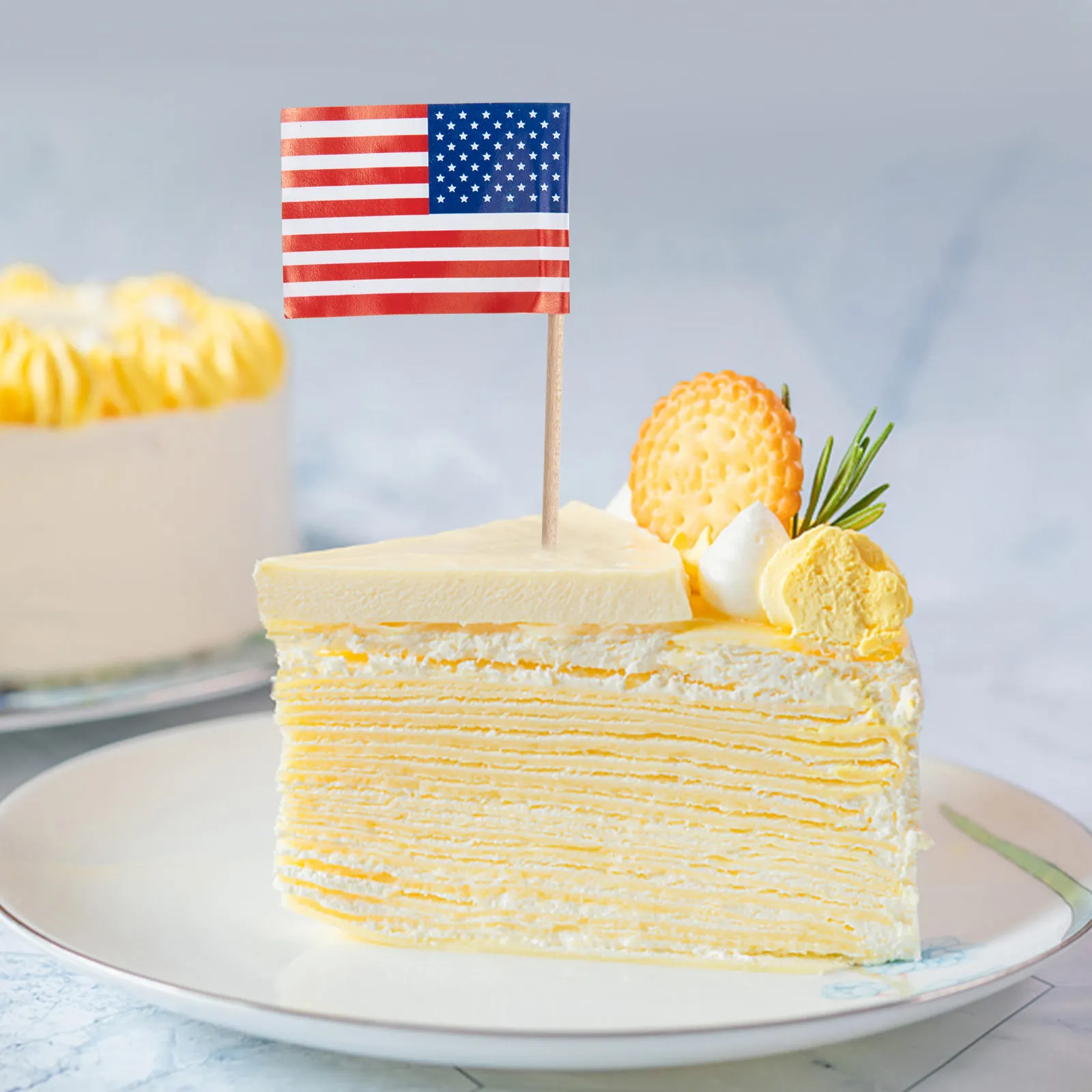 

100 Pcs Bamboo Stick Flag Decorative Label Child US Sticks Independence Day Cupcake Toppers Usa