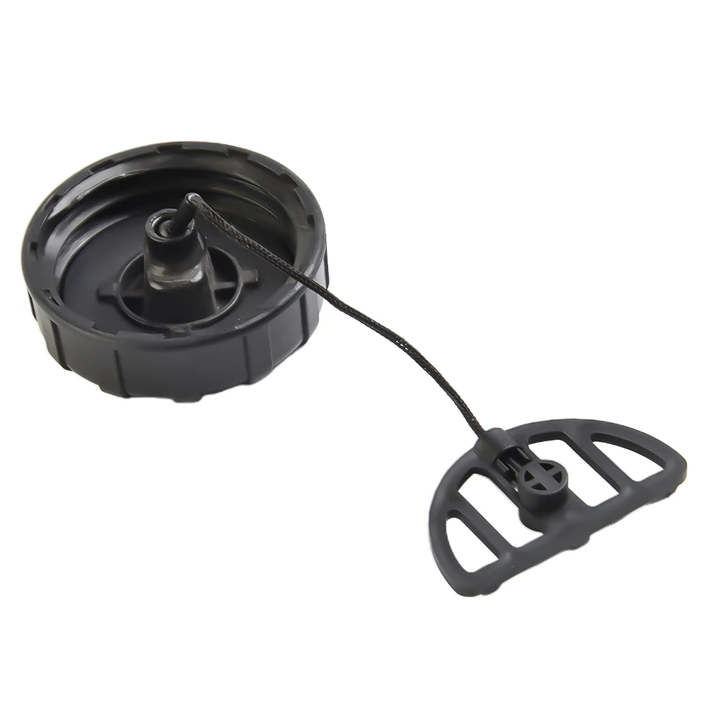 Sustainable Replacement Oil Suitable for Use in a Range of Chainsaws Like M1718 MO 117013500500 Series Fitment