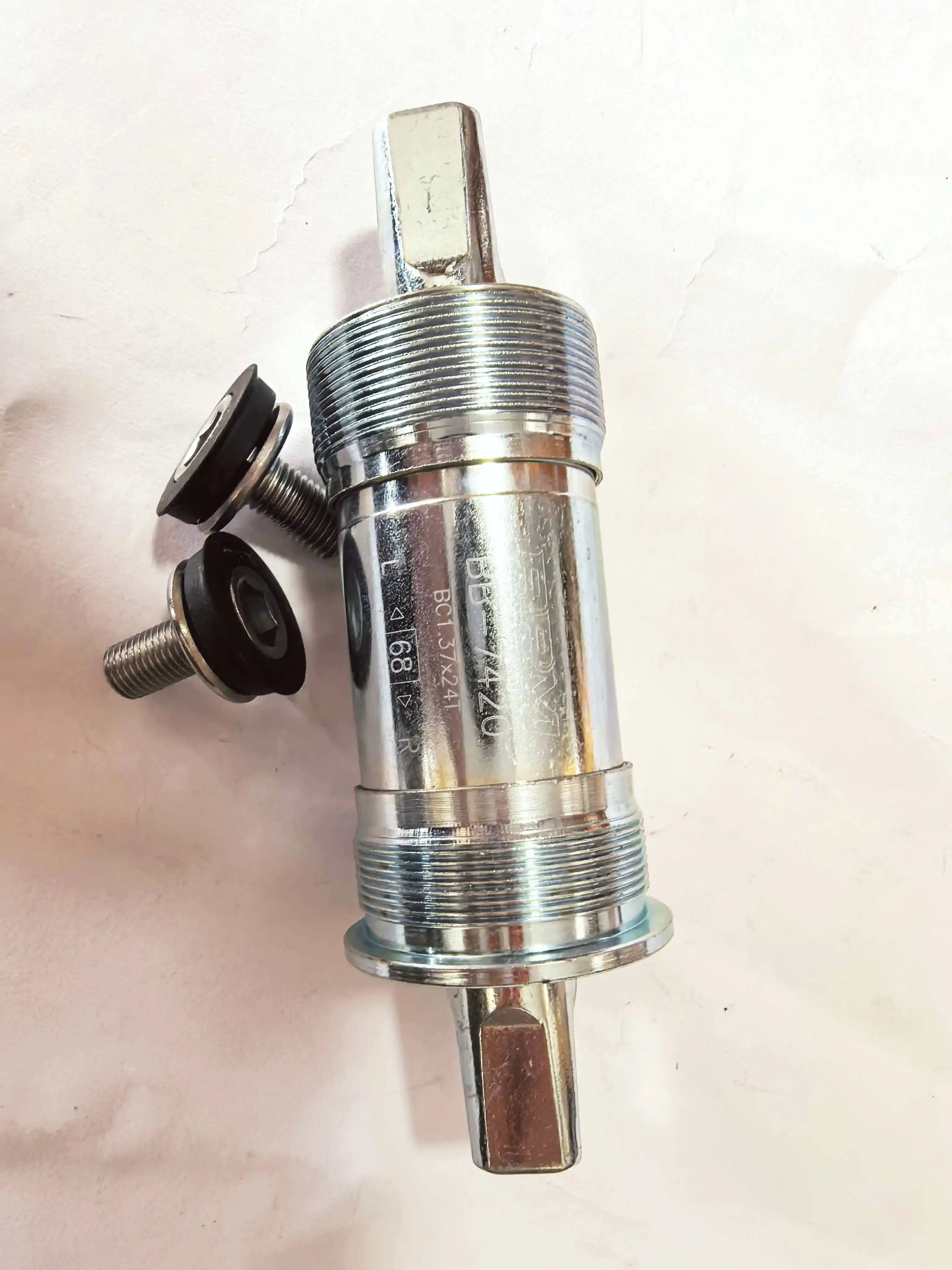 

RPM BB-7420 Cartridge Bottom Bracket 68mm x 113mm