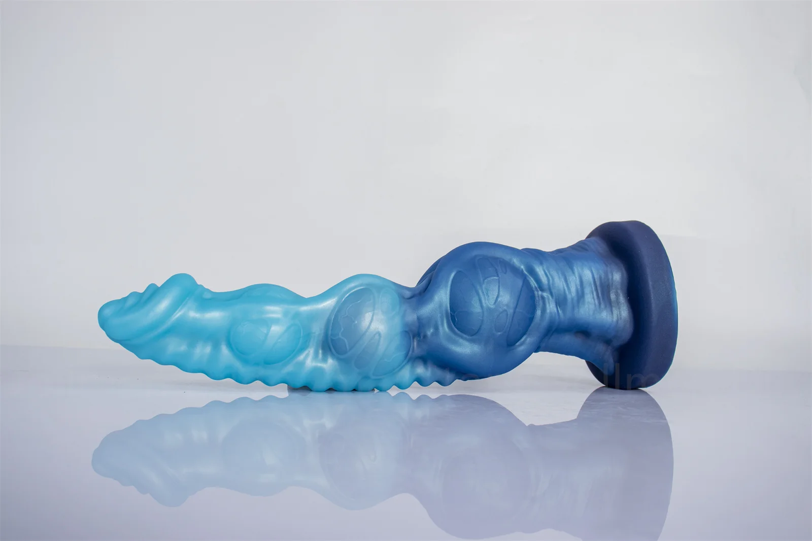 Sex Toy Alternative Design Anal Plug for Men Gradient Blue Advanced Silicone G-spot Women Dildos Available in Multiple Sizes