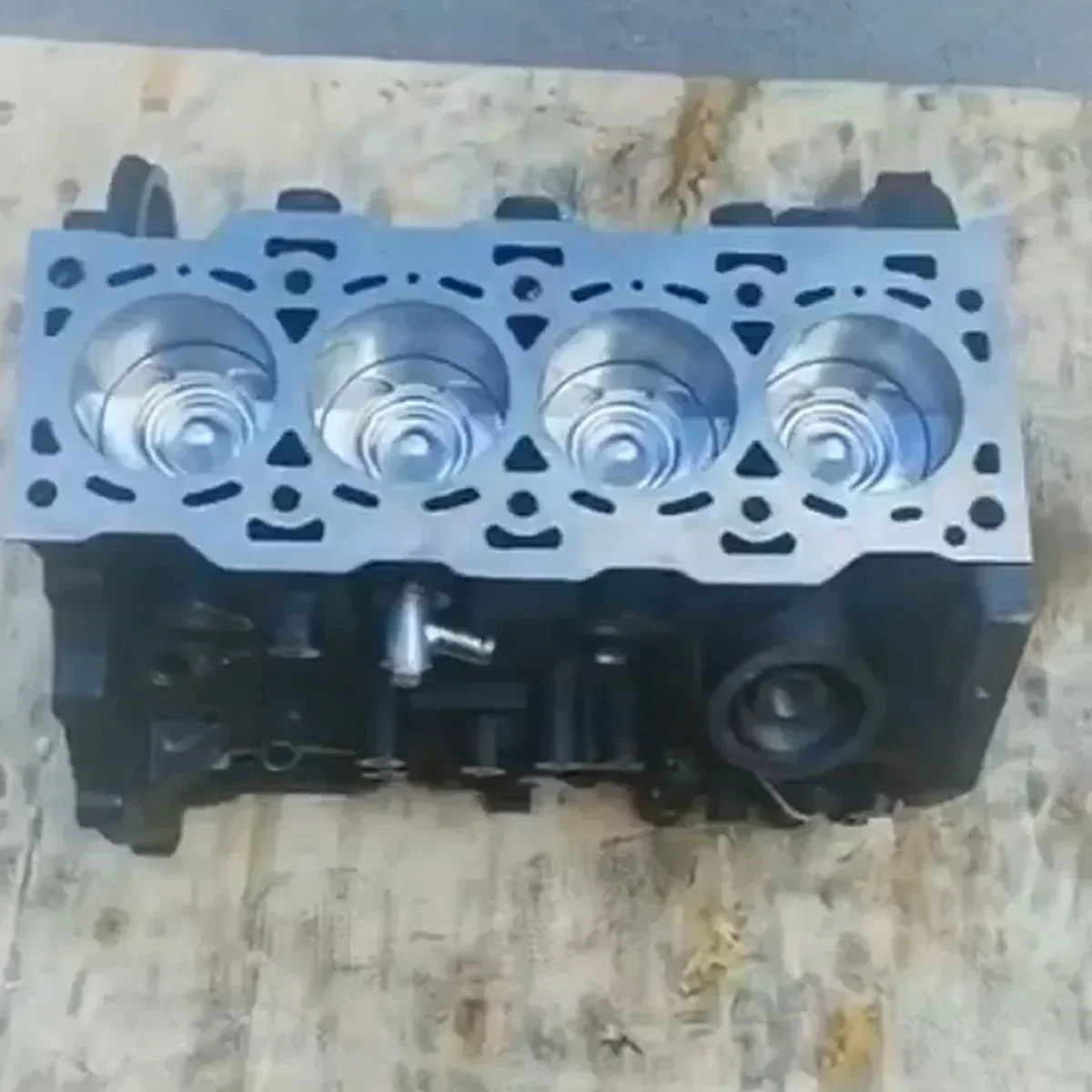 

Подходит для GW Great Wall Hover H5 Wingle Pickup GW4D28 GW4D20 GW4D20B 2.5 TCI 2.8 TD 4WD 2.0 дизельный короткий блок двигателя.