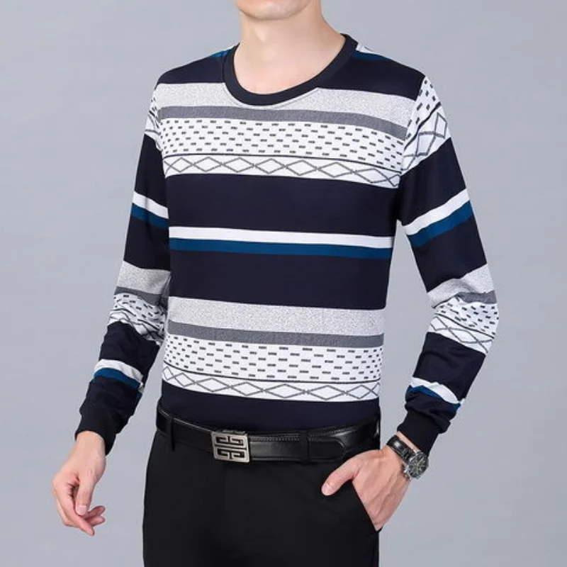 Korean Fashion Men Bottoming Striped T-shirt Spring Autumn New Male Clothes Round Neck Loose Casual Long Sleeve Pullover Tops
