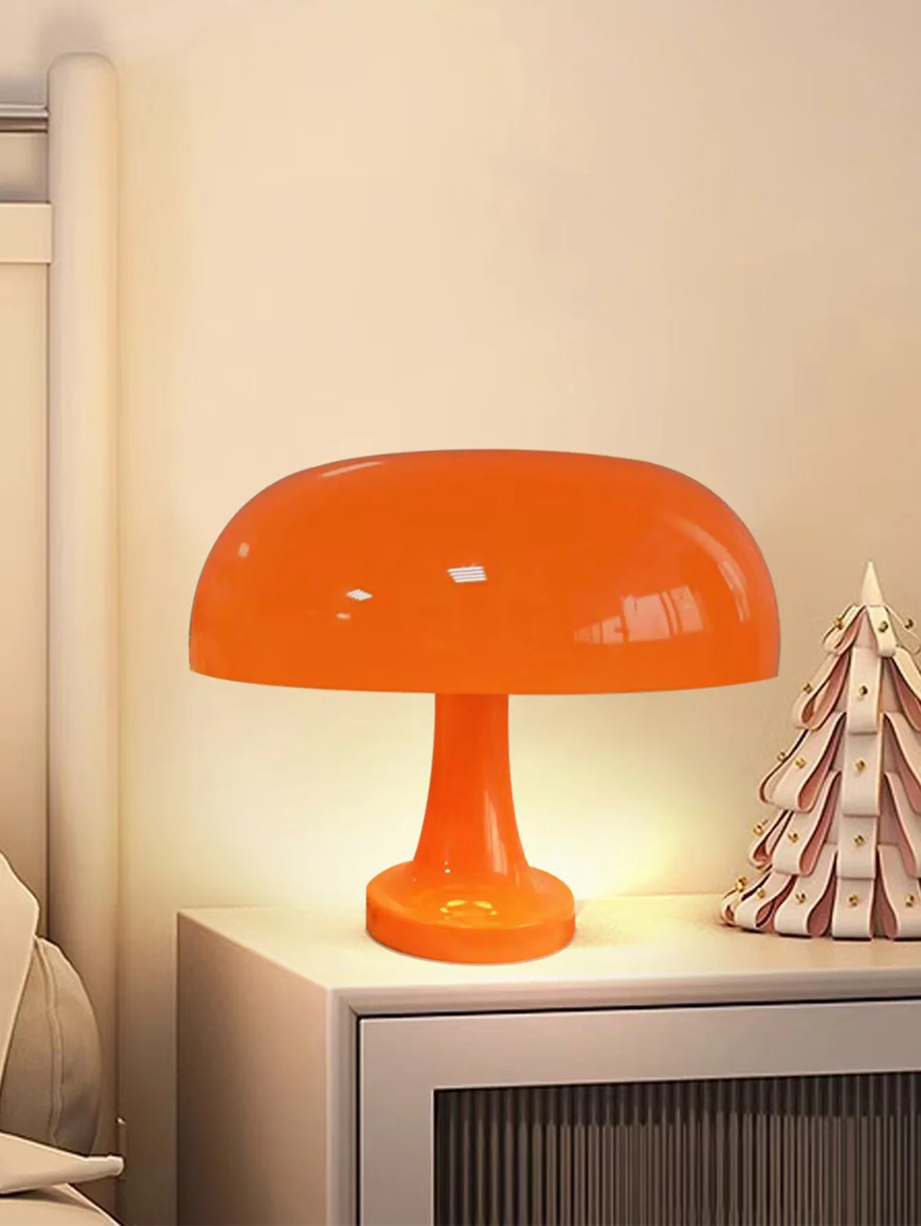 LED with USB Mushroom Table Lamp, Simple Modern Bedroom Bedside Lamp for Bedside, Bedroom, Study, Desktop Decorations