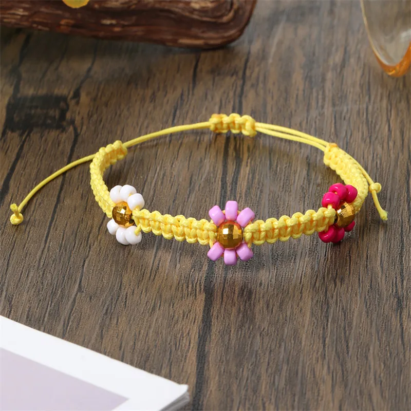 Bohemian Colorful Beads Flower Handmade Adjustable Bracelet Women Casual Daily Fashion Accessory Friendship  Personality Gift