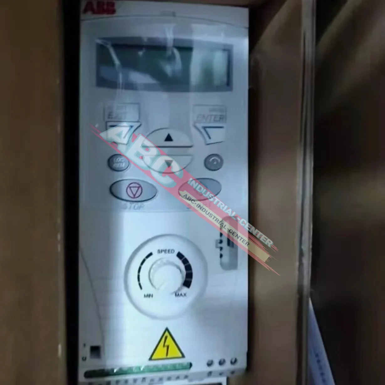 

ACS150-03E-05A6-4 ACS150-03E-07A3-4 100%NEW Frequency Converter