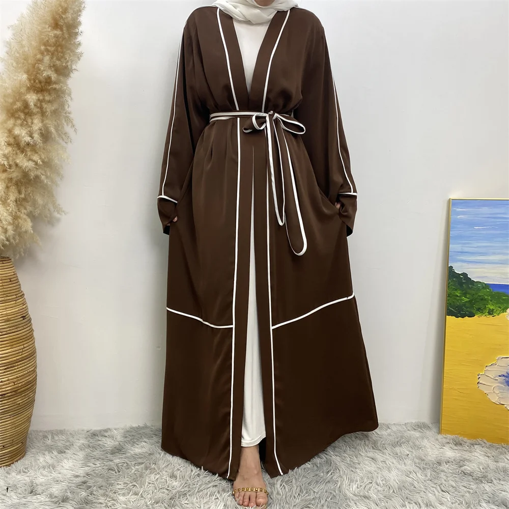 Middle East Dubai Muslim women fashion women\'s dress Arab Turkey contrast color striped cardigan Islamic hot cardigan robe