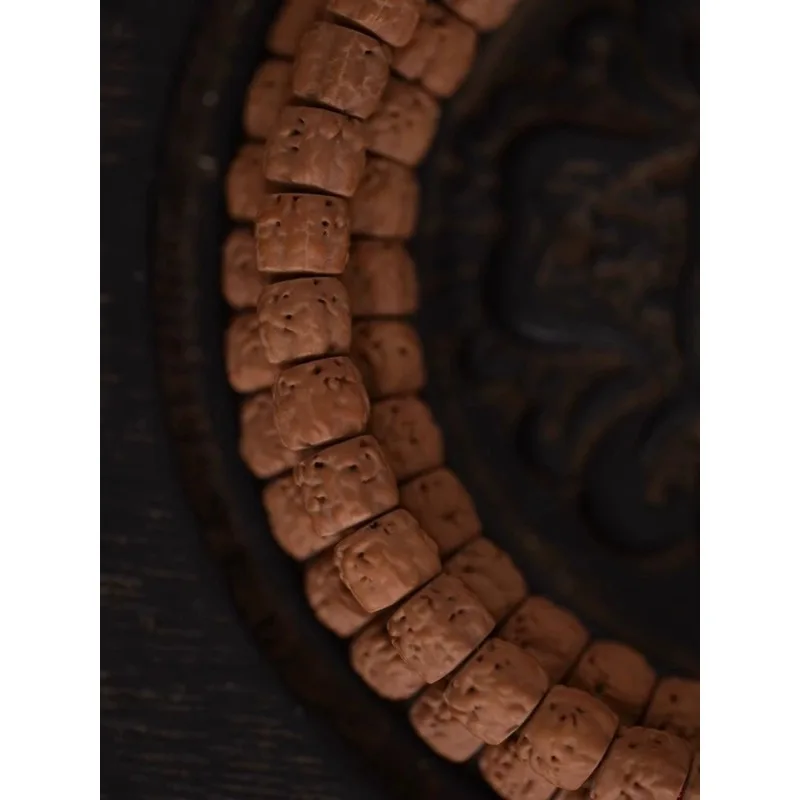Exquisite Craftsmanship -Cut Bodhi Five-Clawed Golden Design 108 Beads Made From Old Tree Seeds Suitable