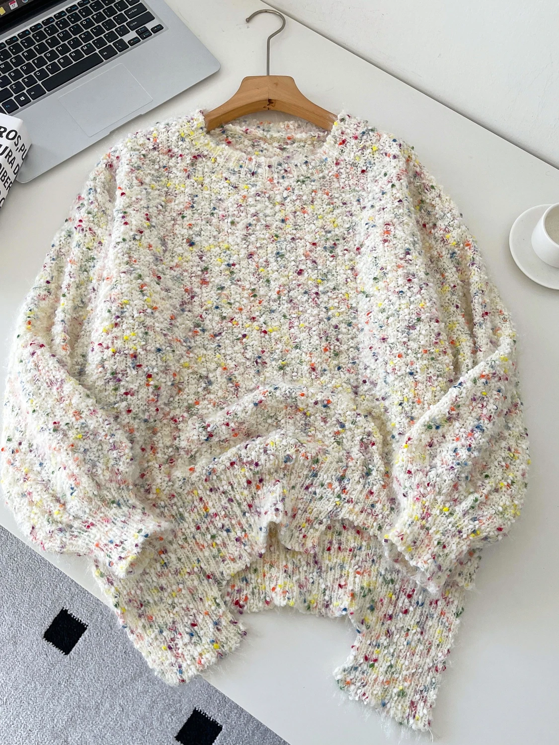 

Мягкий универсальный женский свитер, новый зимний вязаный свитер в стиле ретро, теплый свободный крой, длинный свек, круглый, на одной пуговице