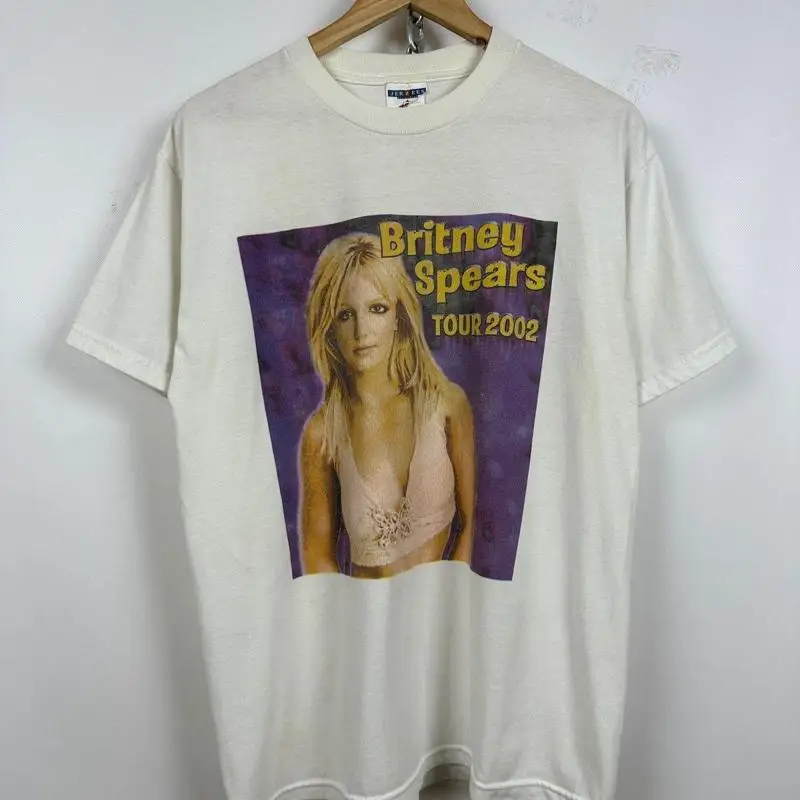 

Винтажная футболка Бритни Спирс Тур 2002, размер M