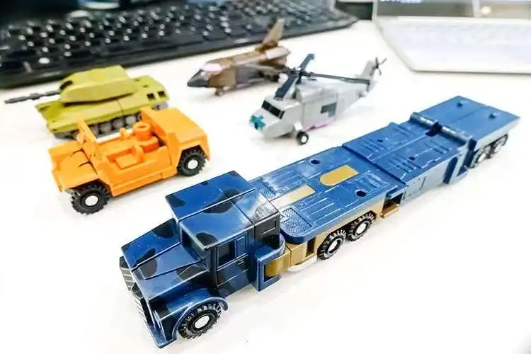 Nieuw op voorraad Transformer G1-serie G1-Bruticus Verzamelfiguren Populaire geschenken Anime-personages Verjaardagscadeau Filmrol Trendplezier