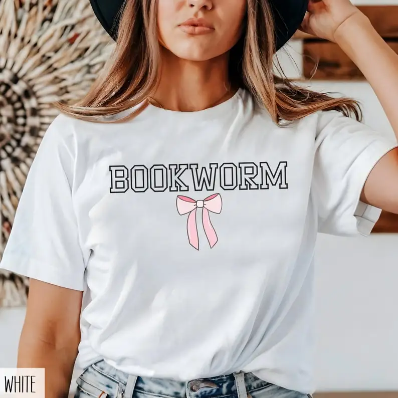 Bookworm T-shirt Coquette Bookworm Reading T Shirt Book Lover Shirts for Women Kawaii Clothes Graphic T Shirts Street Fashion