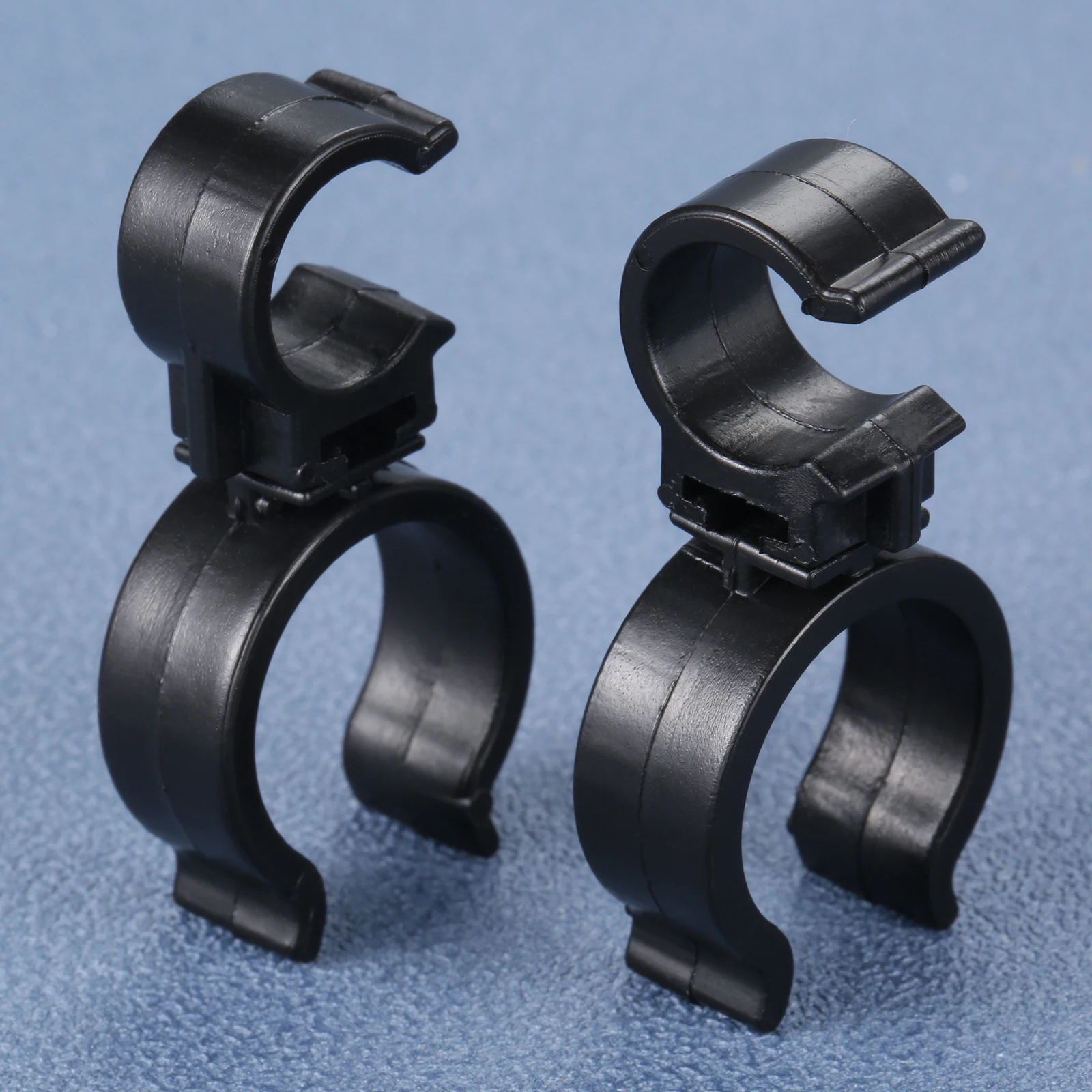 2Pcs Car Engine Tubing Water Pipe Interval Fixed Clip Catches for Changan Honor CHANA 4500 Plastic Fasteners Clips Accessories