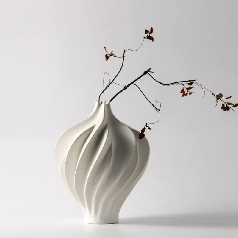 Modern simple spiral pattern ceramic vase special-shaped curling flower ware sales office living room decoration