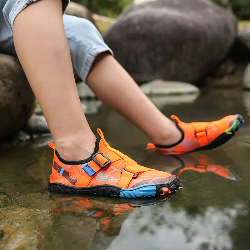 2022 nuovi arrivi moda arancione Outdoor Aqua Shoes for Men Women traspirante Slip-on Mens Water Shoes Summer Beach Sneakers Kids