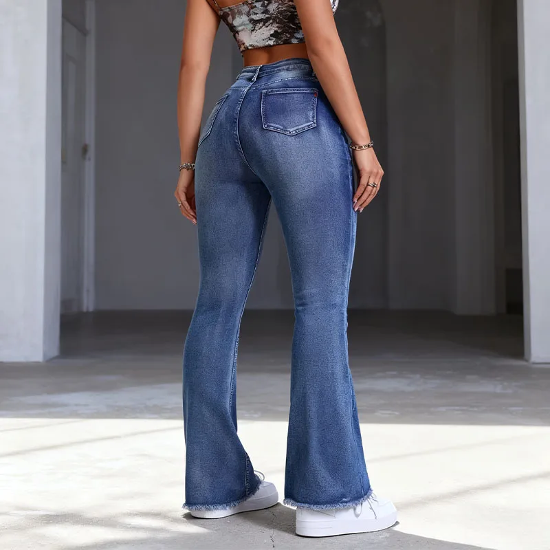 جينز Y2K شتوي للسيدات لعام 2025 سروال عتيق أزرق مغسول بحزام وتفاصيل بقصة ضيقة وحاشية خام طويلة جدًا