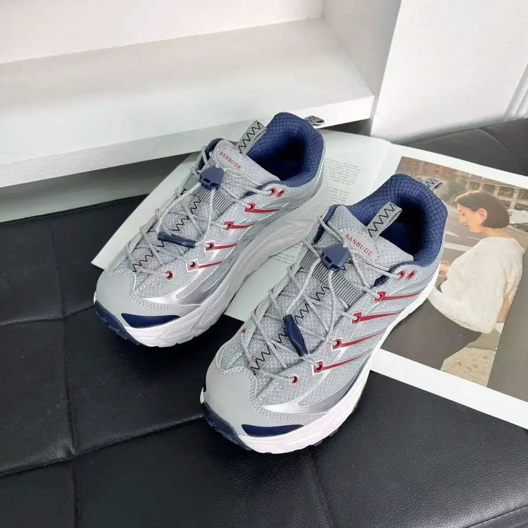 2025 Summer New Men's Outdoor Hiking Shoes Women's Climbing Shoes Fashion Breathable Mesh Casual Sneakers