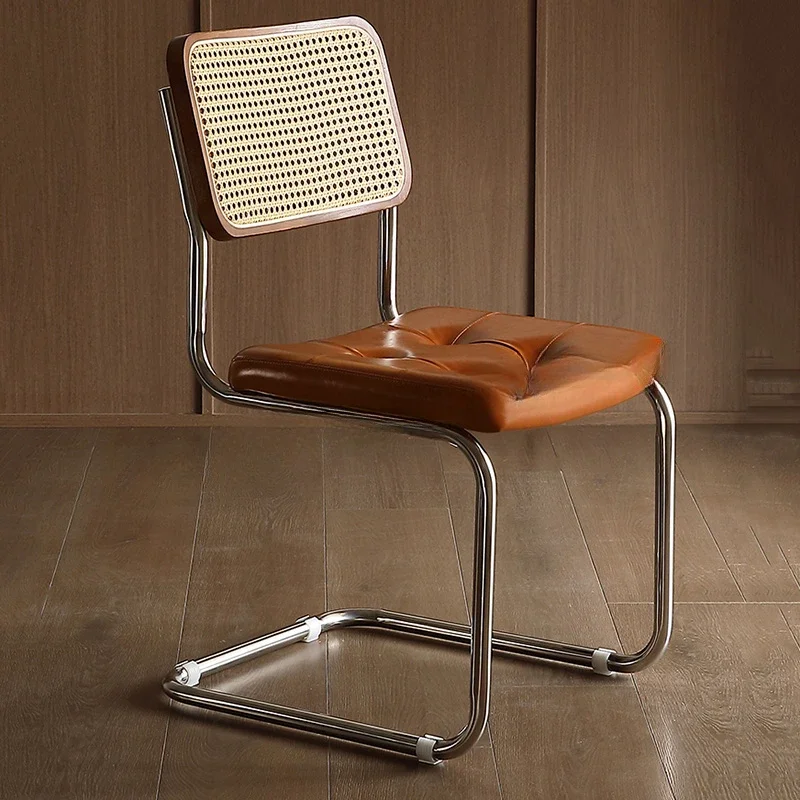 Minimalist โลหะเก้าอี้รับประทานอาหารสีดําคลาสสิกราคาถูกออกแบบเก้าอี้รับประทานอาหารห้องครัว Sedie Sala Da Pranzo บ้านเฟอร์นิเจอร์