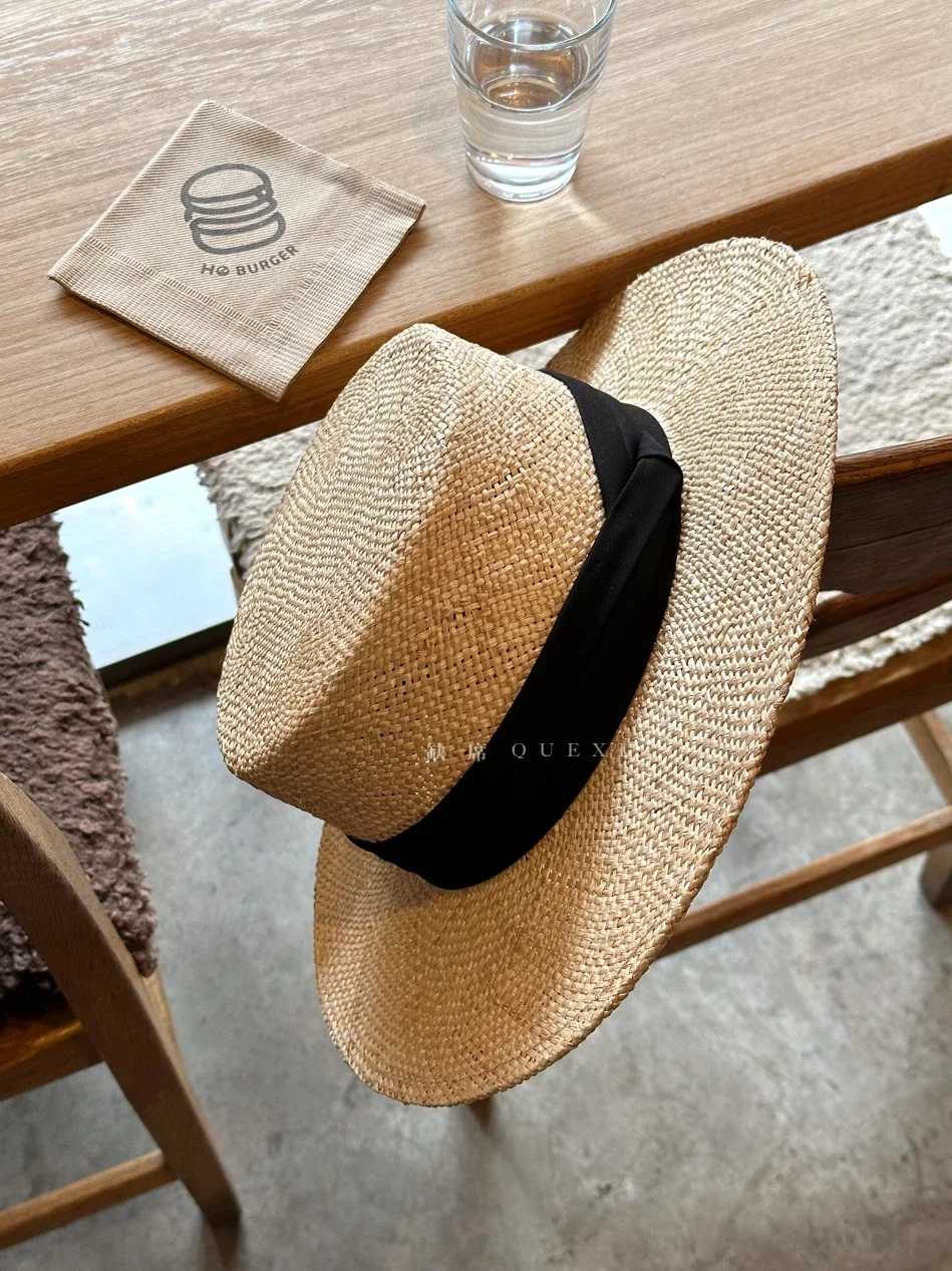 Spring and summer niche hand-woven French beach sunshade straw hat temperament travel daily flat hat