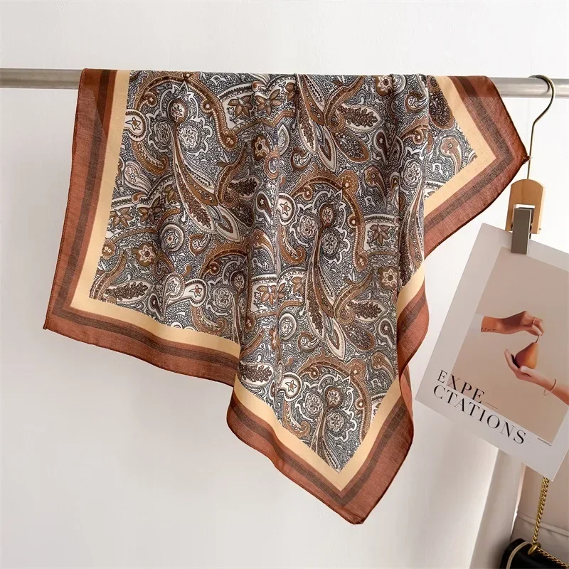 

Классический бархатный шарф 70 см, универсальная повязка на голову с цветком макадаи, защита для шеи, универсальная квадратная шаль, женский шарф на плечо