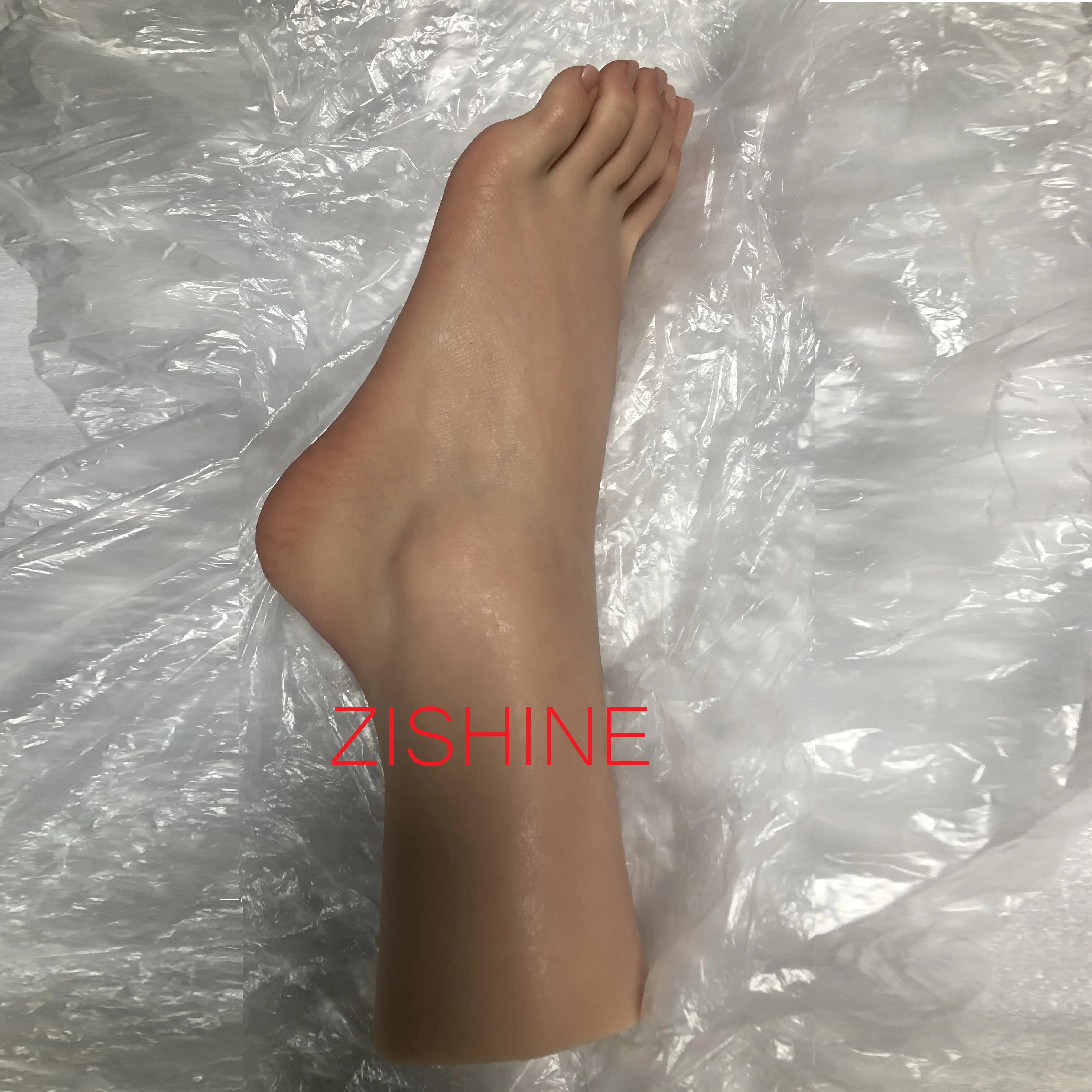 

High Simulation Female Silicone Foot Model Mannequin Fake Nail Art Feet Fetish Footjob Shoes Jewelry Props Display Z3818 1 pcs