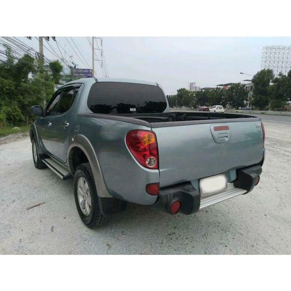 Right Tail Light for Mitsubishi L200 Triton Colt 2005-2016 Taillights Rear Lamp Shell Reversing Brake Lampshade Housing