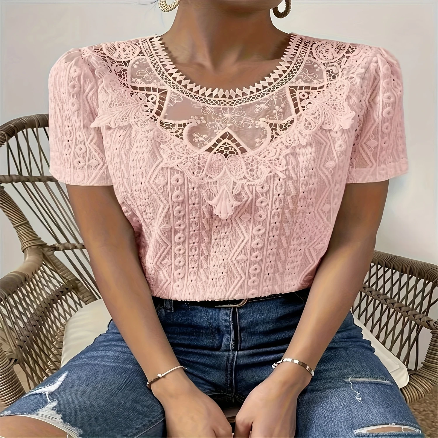 

Contrast Lace Eyelet Crew Neck Blouse, Casual Short Sleeve Blouse For Spring & Summer, Women's Clothing