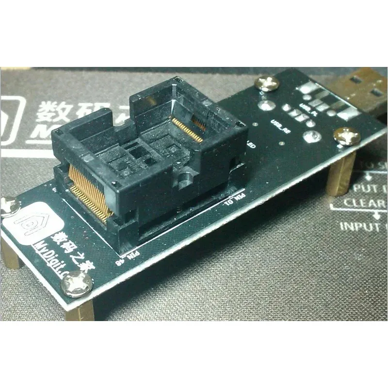 U Disk Data Recovery And Maintenance SSD Flash Emptyer Stand