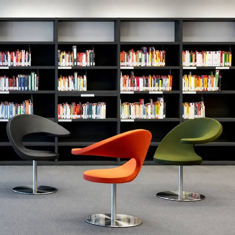 Nordic Fiberglass Office Chair Living Room Leisure Armchair Rotating Cafe Dining Chair Creative Design