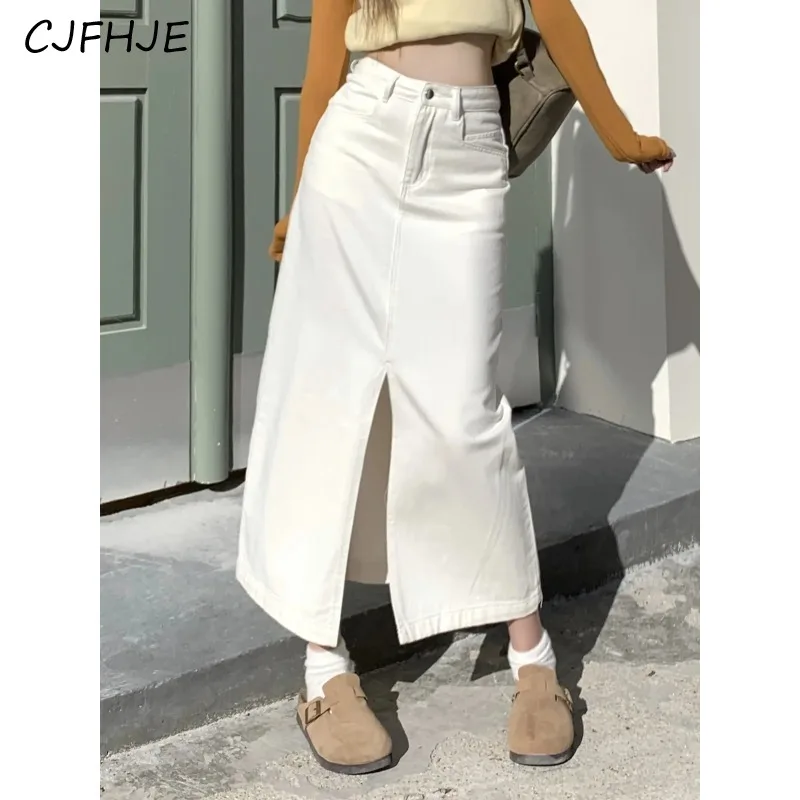 

CJFHJE New Korean Solid Color Versatile Long Denim Skirt Women Vintage Casual Fashionable Slit A-line Women's Denim Skirt Spring