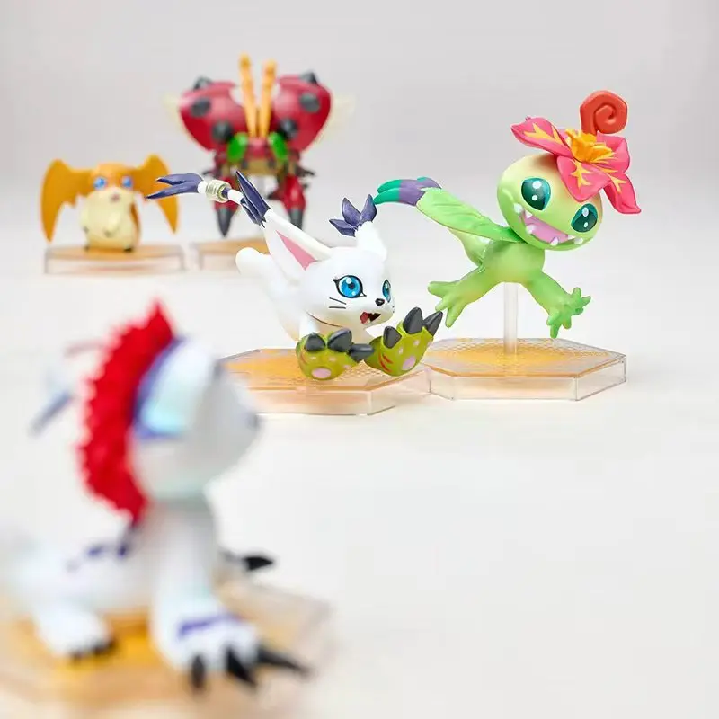

Bandai Digimon Adventure Blind Box Anime Figure Collectible Mystery Box Cute Action Figure Mini Doll Desktop Decoration Gift