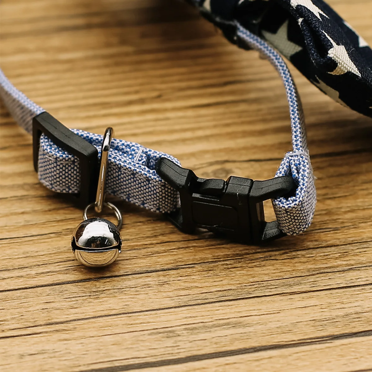 

Pet Bow Tie Dog Collar Contractile with Bell Bow Knot Cat Collar Dog Pet Bow Tie - Size S (Blue Star)