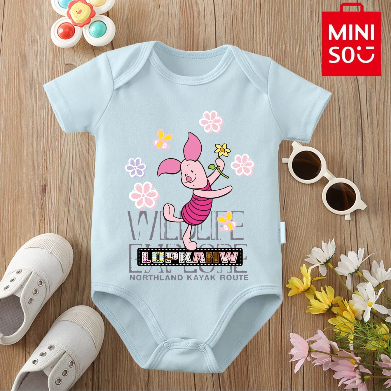ملابس أطفال قطنية 100% من MINISO بدلة قطعة واحدة ويني ذا بوه Piglet مطبوعة برسوم كارتونية لطيفة لحديثي الولادة من عمر 0 إلى 12 شهرًا