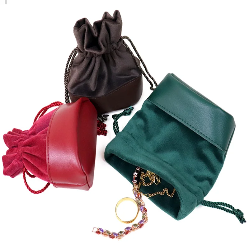 حقيبة مجوهرات برباط محمولة من الجلد لخواتم وأقراط وإكسسوارات سماعات الرأس وحقيبة تخزين العناصر الصغيرة