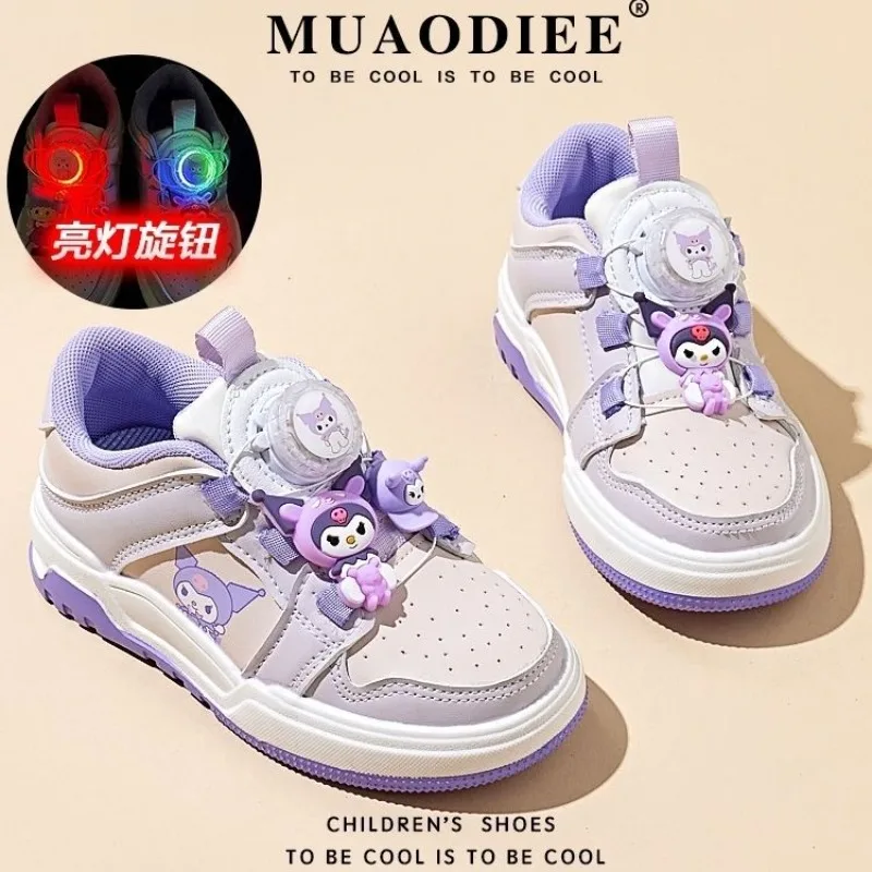 Sapatilhas de couro Sanrio Kawaii Soft Sole para crianças, Kuromi Sweet Board Shoes, presentes bonitos dos desenhos animados para crianças, primavera e outono