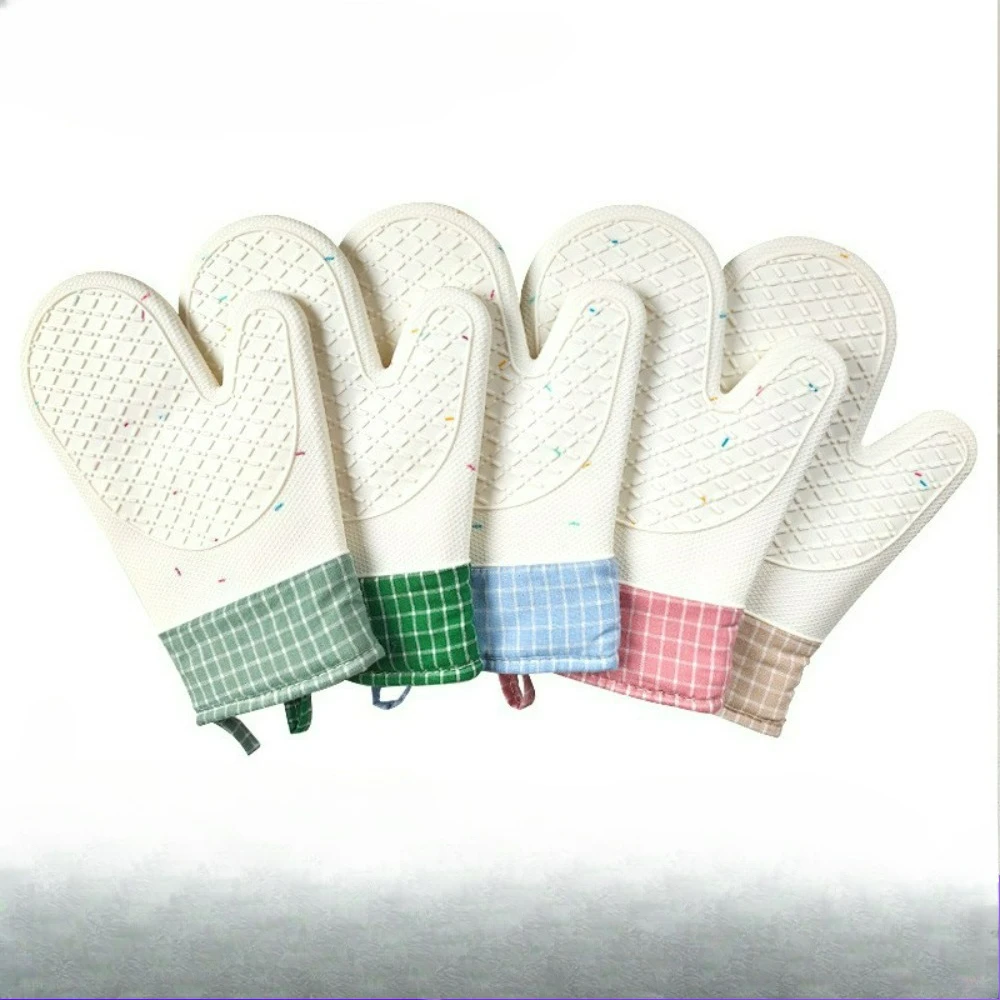 Cream-style Silicone Heat-insulating Gloves - Non-slip Heat-resistant & Easy To Clean Suitable for Baking Microwave and Oven Use