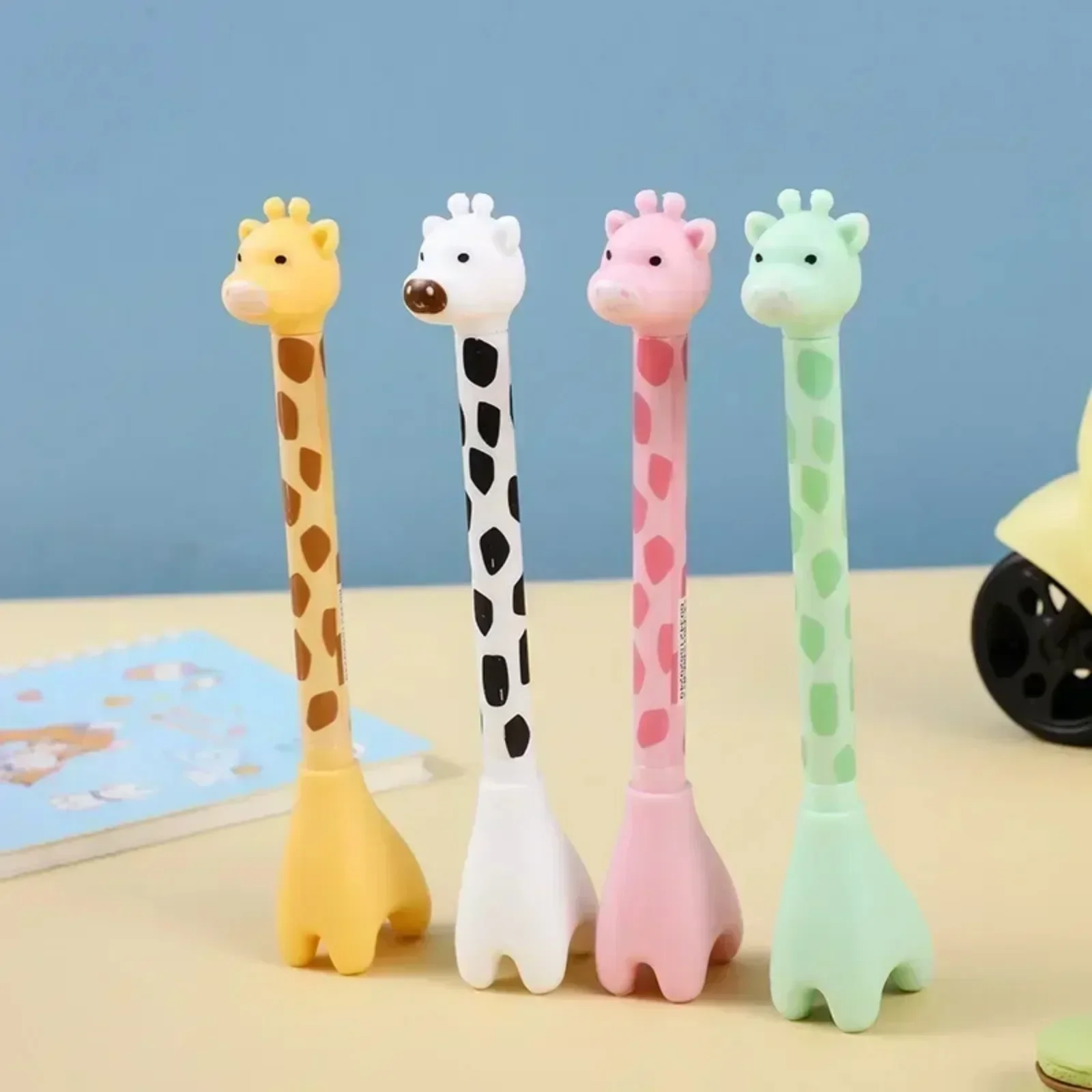 1PC Black Refill Signature Pens Creative Cartoon Cute Giraffe Standable Gel Pen School Office Supplies for Children's Gift