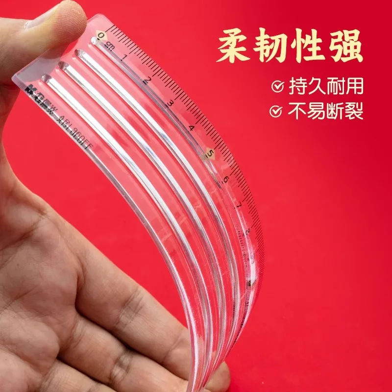 M&G 자, 간격 9mm, 길이 15cm, 직선 그리기에 적합하며 학생 및 사무실 사용에 이상적입니다.