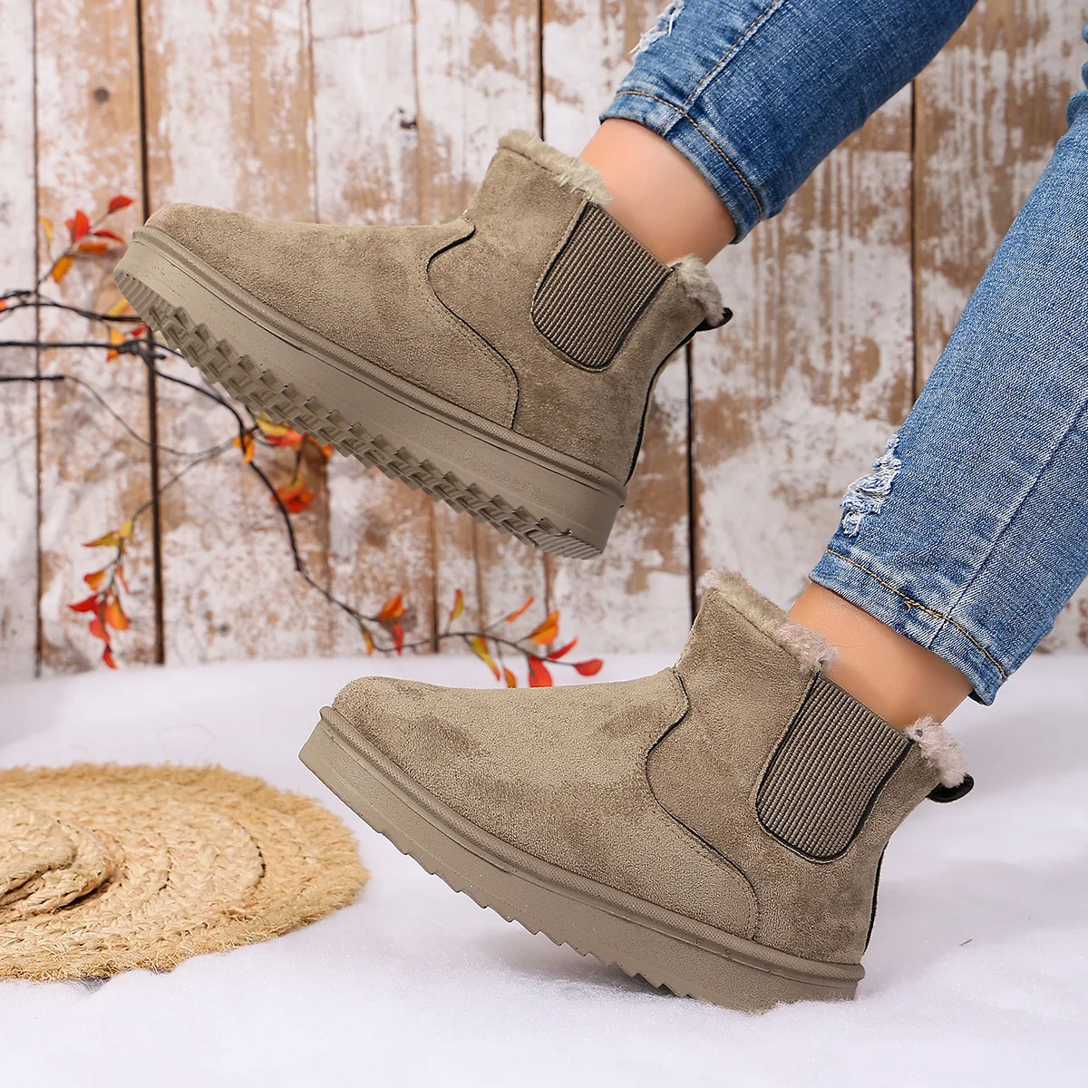 Damen-Stiefeletten mit Fransen zum Hineinschlüpfen, trendige, bequeme Winter-Kurzstiefel – Detail 4