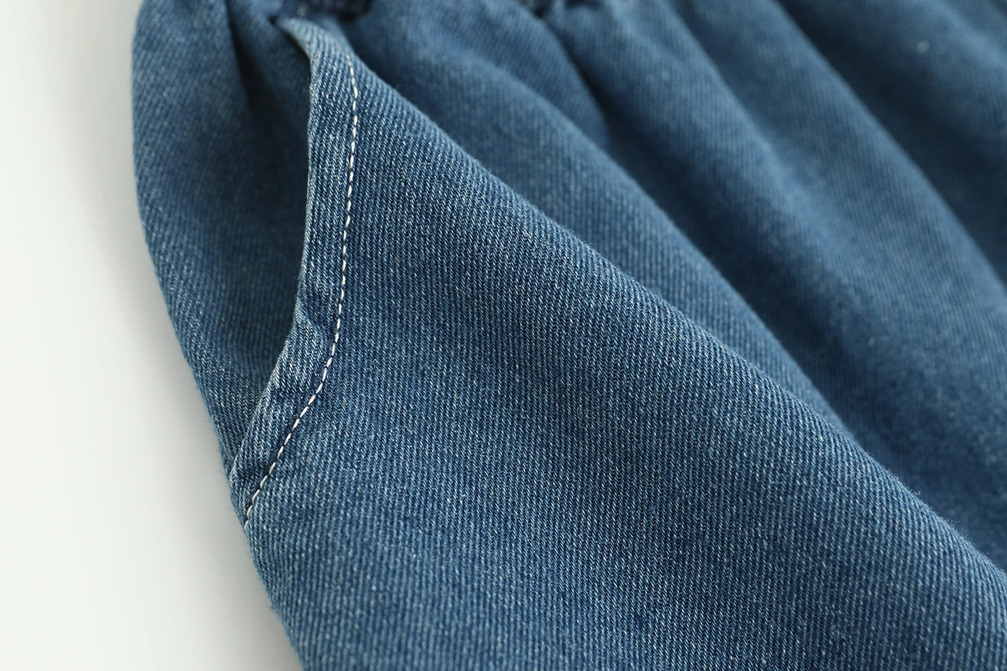 和風モリガール風リボン花柄刺繍フリルデニムワイドレッグパンツ女性用ゴムウエストカジュアルルーズストレートジーンズパンツ