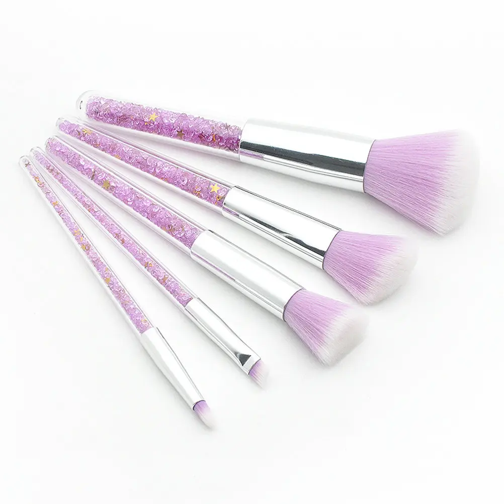 

Набор кистей для макияжа, 5 шт., профессиональные кисти с мягкой щетиной, идеально подходят для ежедневного и профессионального использования, для нанесения пудры и тонального крема.