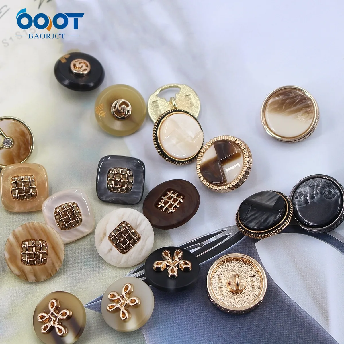 2Pcs / Lot Metal Resin Round Buttons For Coat Decoration Buckle Clothing Accessories DIY X-345