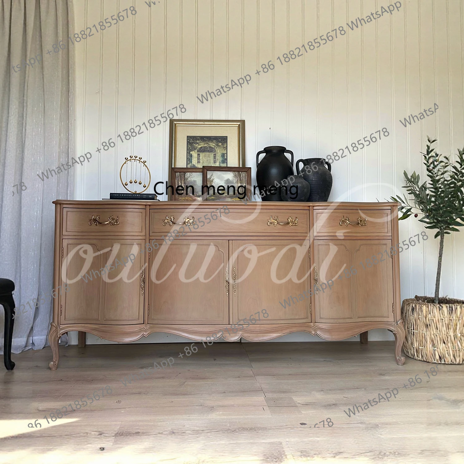

American solid wood dining side cabinet, living room wall storage, French retro dining room tableware locker