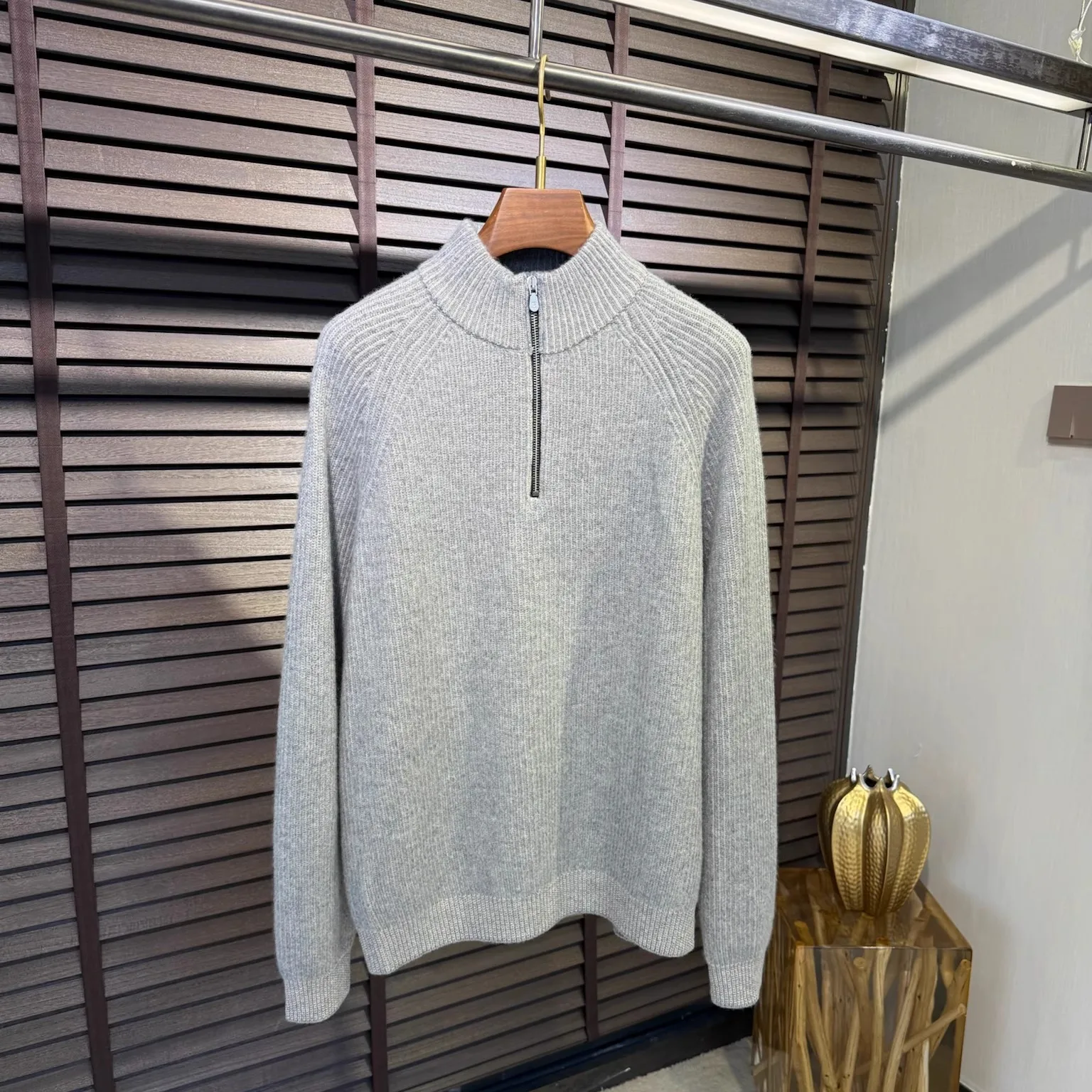 BC Italian wool cashmere casual old money style knitted sweater
