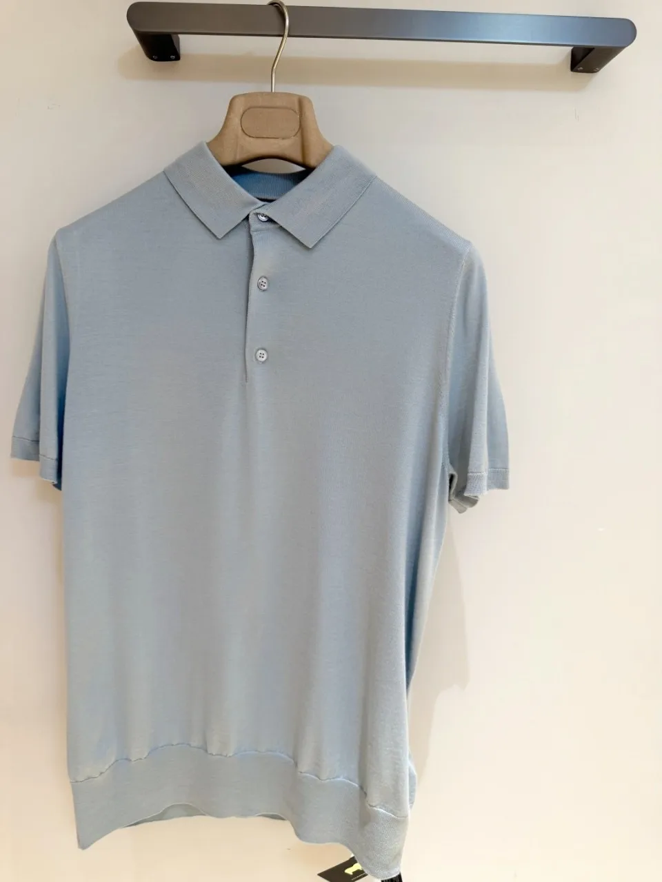 Men's old money style wool blend polo shirt with gray-toned blue turn-down collar