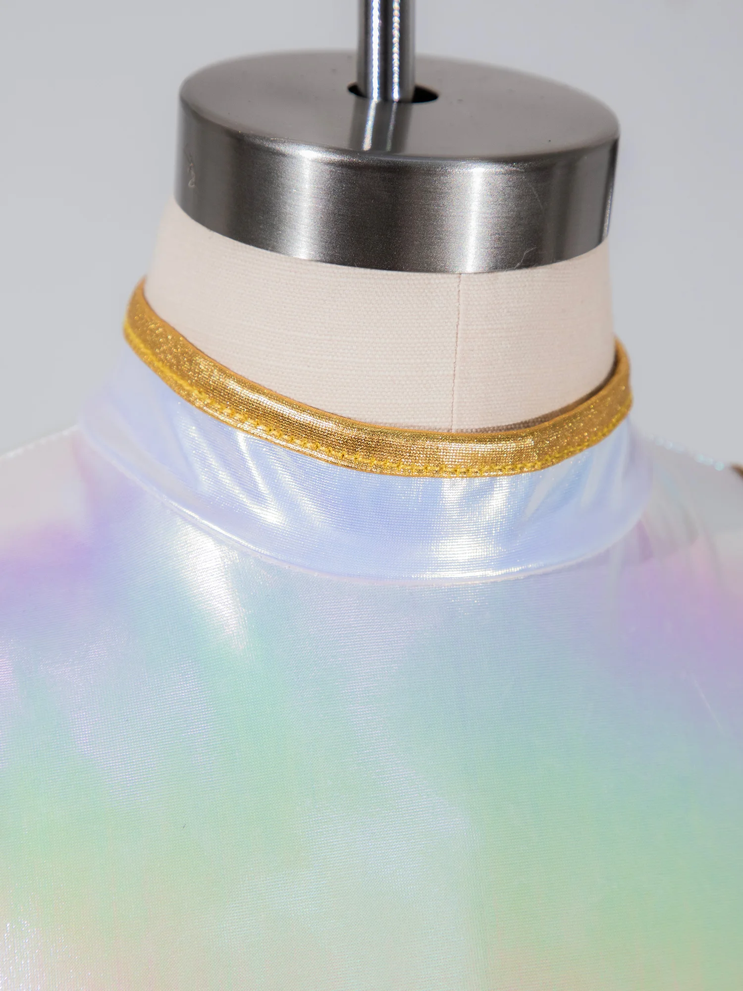 Костюм для косплея на Хэллоуин для девочек, охотник на демонов, поп-певица, костюм для джазового танца, топ на бретелях с металлическим блеском и шортами